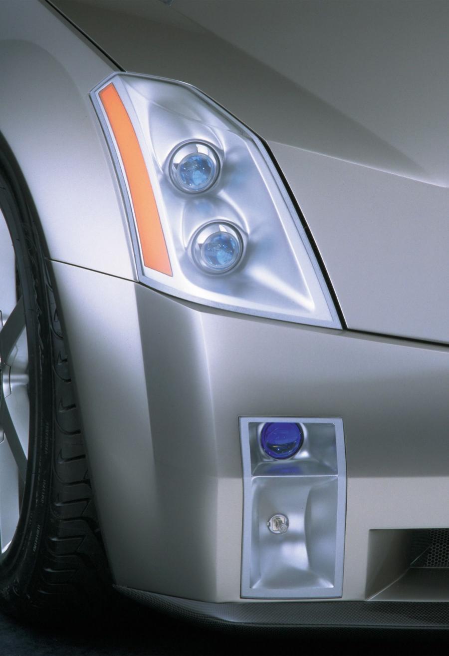  Cadillac Evoq Concept 1999 года  (фото 30 из 41)